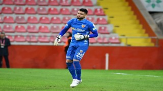Kayserisporda mağlubiyet üzüntüsü: Kaleci Bilal gözyaşlarına hakim olamadı