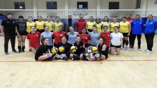 Kepezde voleybol ateşi yeniden yakıldı