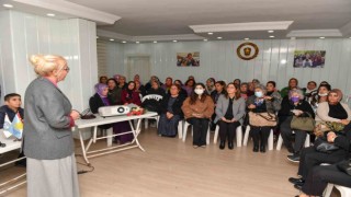 Kırsalda yaşayan kadınlara sağlık farkındalığı eğitimi