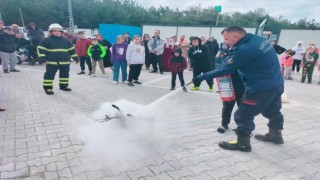 Konteyner kent sakinlerine yangın eğitime verildi