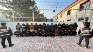 Konyada 35 düzensiz göçmen yakalandı