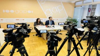 Kosova halkının yaklaşık yüzde 28'i bu yıl ülkeden ayrılmayı planlıyor