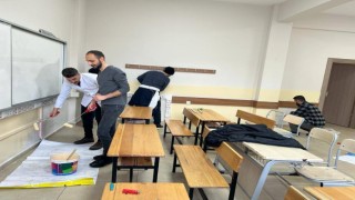 Köy okulu öğretmenlerinden duyarlı davranış: Okulda boya tamirat tadilat yaptılar