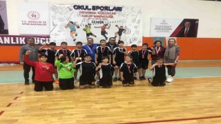 Köyceğiz Yunus Emre Ortaokulu Hentbolda Bölge Şampiyonu oldu