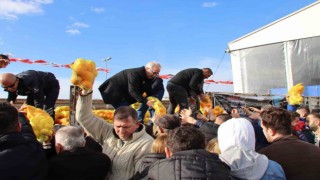 Kozan Belediyesi, İstanbulda tonlarca narenciye dağıttı