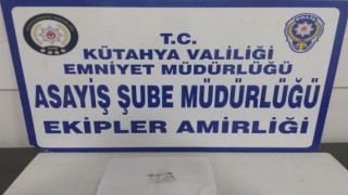 Kütahyada 1 kişinin üzerinde uyuşturucu ele geçirildi