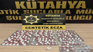 Kütahyada 5 kişiye uyuşturucu madde satan 1 kişi tutuklandı