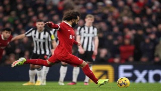 Liverpool, Newcastleı 4 golle geçerek liderliğini sürdürdü