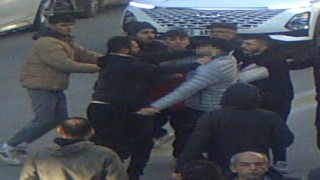 Maç çıkışı yan bakma kavgasında yaralanan genç baba yaşam mücadelesi veriyor