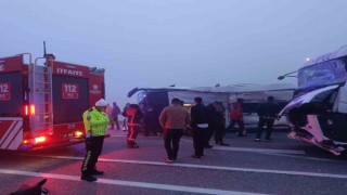 Malatyada yolcu otobüsü devrildi: 4 ölü, 36 yaralı