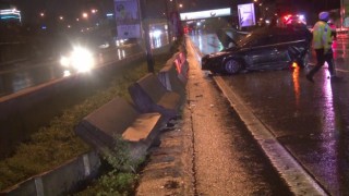 Maltepede 4 aracın karıştığı kazada, 4 kişi yaralandı