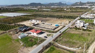 Manavgat Belediyesinden üreticiye soğuk hava deposu desteği