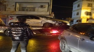 Mardinde iki otomobil çarpıştı: 6 yaralı