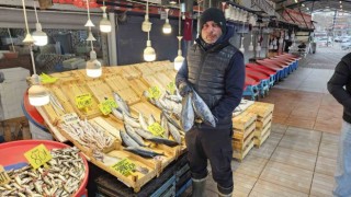 Marmaradaki fırtına balık fiyatlarını etkiledi