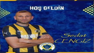 Menemen FKdan transfer bombardımanı
