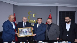 MHPden AK Partinin ziyaretine yoğun katalım