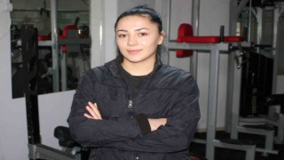 Milli Güreşçi Başak Dumanın hedefi Türkiyeyi olimpiyatlarda temsil etmek