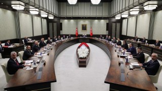 Milyonlarca emeklinin gözü kulağı Kabine'de