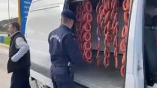 Minibüste sucuk yıkayan şahıslar hakkında savcılık tahkikat başlattı