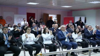 Muşlu öğrencilerin hazırladığı projenin uzay yolculuğu heyecanla takip edildi