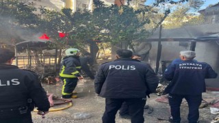 Müstakil evde çıkan yangın itfaiye ekipleri tarafından söndürüldü