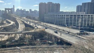New Yorktaki Yahudiler Gazzede ateşkes çağrısıyla Holland Tünelini trafiğe kapattı