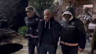 ‘Ördekler suç örgütünün lideri eski boksör, özel harekat ekiplerinin katıldığı operasyonla yakalandı