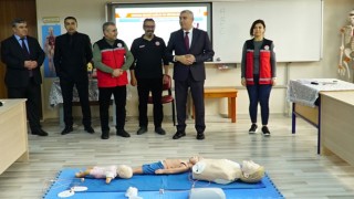 Osmaniye'de İlk Yardım Eğitimleri Devam Ediyor