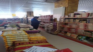 Özalp ilçesindeki market ve fırınlar denetlendi