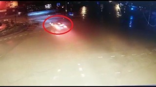 (Özel) TÜGVA Genel Başkan Yardımcısının yaptığı kaza anı kamerada