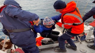 (Özel) Yunan Sahil Güvenlik kaçak göçmenleri, ölüme terk ediyor