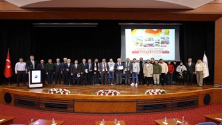 PAÜde ‘Emperyalizm Karşısında Türkiye, Ortadoğu ve Şehitlerimiz konulu panel gerçekleştirildi
