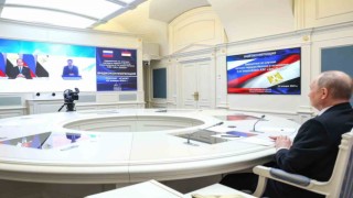 Putin: “Sisi ile özellikle Filistin-İsrail konusunda sürekli temas halindeyiz”