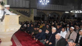 Regaib Kandilinde vatandaşlar ibadete koştu