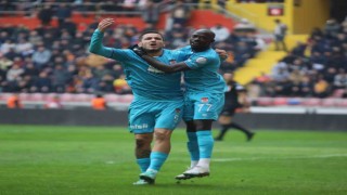 Rey Manaj bu sezonki gol sayısını 11e çıkardı