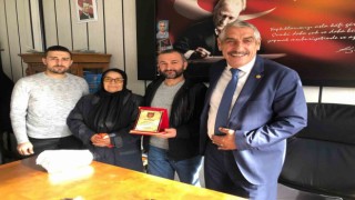 Rizeli minibüs şoförü İnsanlık ölmemiş dedirtti