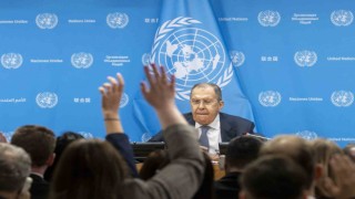Lavrov: “Uçak kazasıyla ilgili BM Güvenlik Konseyinden acil toplantı talep ettik”