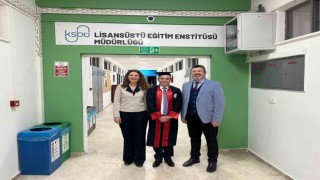 Sağlık Bilimleri Fakültesi ilk tezli yüksek lisans mezunlarını verdi