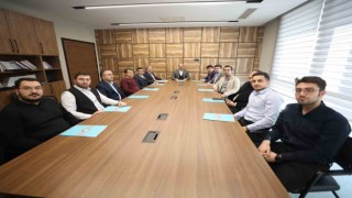 Sağlık-Sen: Kamuda çalışan hekimlerin tabip odalarına üye olmaları teşvik edilmeli