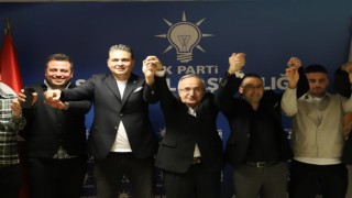Samsunda İYİ Partiden istifa eden 11 kişi AK Partiye geçti