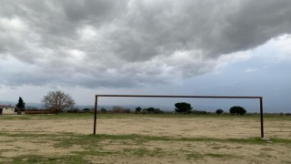 Sarıgöl Çavuşlar Mahallesi futbol sahası istiyor
