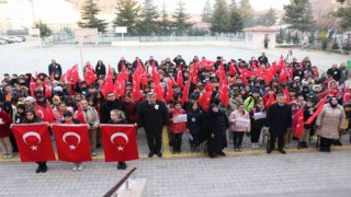 Şehitler için saygı duruşun bulunuldu