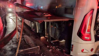Seyir halindeki otobüste çıkan yangın korkuttu