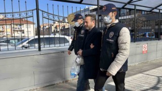 Sibergöz-20 operasyonunda Eskişehirde yakalanan şüpheli adliyeye sevk edildi