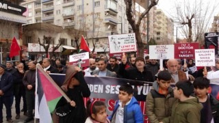 Siirtte vatandaşlar Filistin ve şehitler için yürüdü