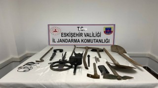 Sit alanında kaçak kazı yapan 6 şüpheliden 4ü tutuklandı
