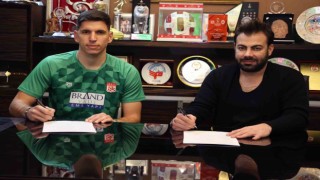 Sivasspor, kaleci Dorde Nikolici transfer etti