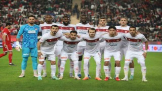 Sivassporda zorlu Beşiktaş maçı öncesi 6 eksik