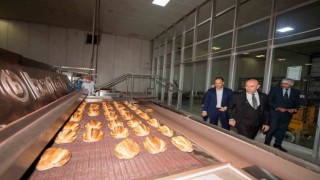 Soyer: “5 TLye ekmek satmaya devam edeceğiz”