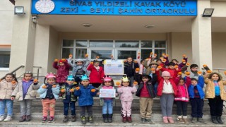 Sultanhisardan Sivasa öğrencilerden gönül köprüsü